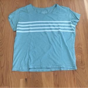 Vineyard Vines Surf Tees (2) size Small